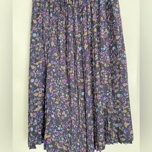Banana Republic Mid Rise Skirt